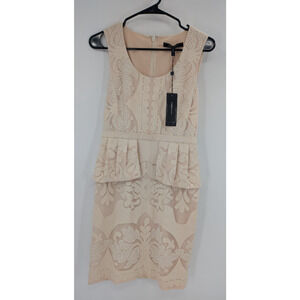 BCBGMaxAzria Stretchy Etna Lace Peplum Sheath Dress Size 04 *NEW*